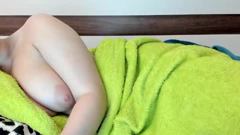 00ingrid00 online show from January 13, 11:38 pm