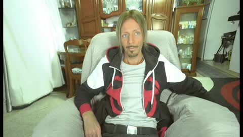 jeff online show from February 8, 8:42 pm