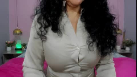 Valeria online show from February 9, 9:05 am