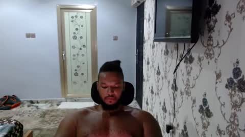 Snapshot of 0_kingsley chatting on February 11, 10:18 pm Kingsley online show from February 11, 10:18 pm