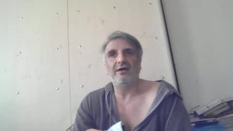0luvmonkey online show from May 24, 10:11 am
