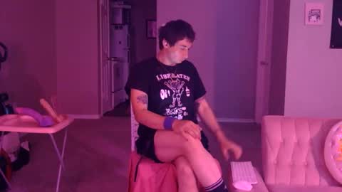 Nicolette online show from May 31, 5:06 am