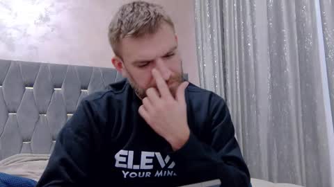 10in_deluxe online show from February 7, 9:01 am