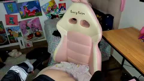 111lucygrim111 online show from August 1, 6:42 pm