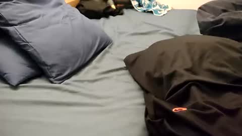 T online show from March 3, 6:48 pm