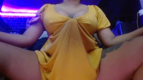  i am trixie im Your Selfsucking Mistress  online show from October 21, 2:54 pm