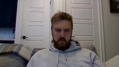 Snapshot of 123holt123 chatting on September 15, 8:21 pm 123holt123 online show from September 15, 8:21 pm