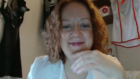 12ennie online show from October 24, 6:47 am