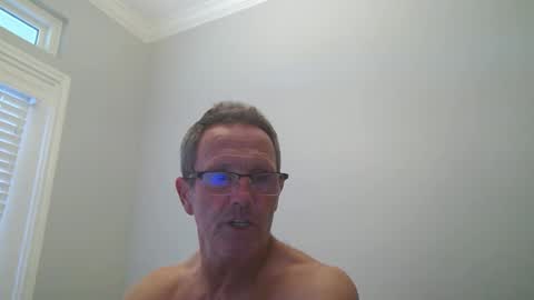 13glanmorfa online show from October 28, 9:27 pm