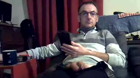 18remy45 online show from December 3, 8:42 pm