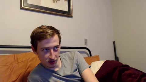 Snapshot of 18str8igcock chatting on October 17, 9:19 pm 18str8igcock online show from October 17, 9:19 pm