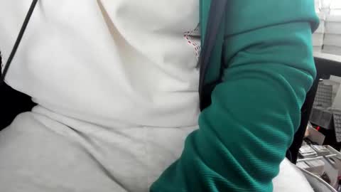 1bigloadasian online show from May 31, 2:05 pm