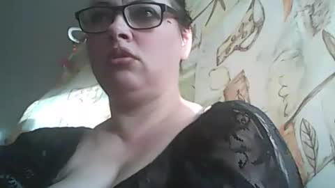 Deluxepussy online show from November 4, 6:26 am