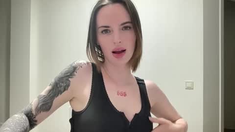 DOVE online show from October 12, 7:27 pm