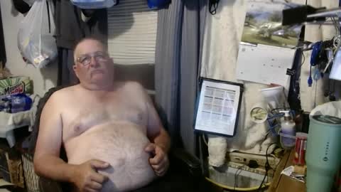 Snapshot of 1dusty60 chatting on September 23, 3:11 am 1dusty60 online show from September 23, 3:11 am