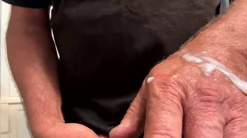 1hunglo412 online show from October 2, 2:49 pm