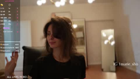 Marie online show from November 15, 4:41 pm