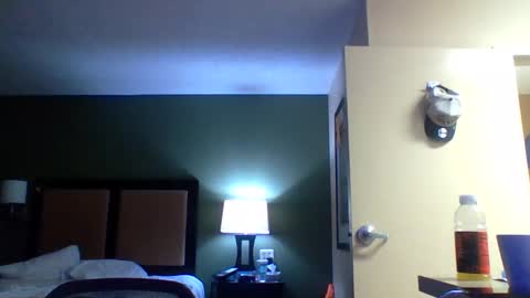 TheShyOne18 online show from January 7, 2:22 pm