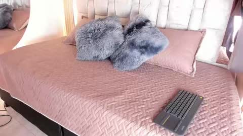 Luisa online show from May 10, 12:28 am