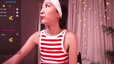 Rei online show from November 14, 3:36 pm