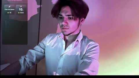 1roberttt online show from November 2, 12:10 am