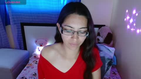 paola online show from December 10, 11:40 pm