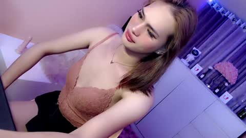 Snapshot of 1sexy_kattie chatting on February 24, 9:09 pm 1sexy kattie online show from February 24, 9:09 pm