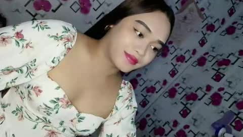 1sexy_kim69 online show from April 7, 7:27 pm