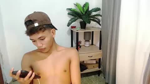 1sweetloverxx online show from May 21, 7:59 am