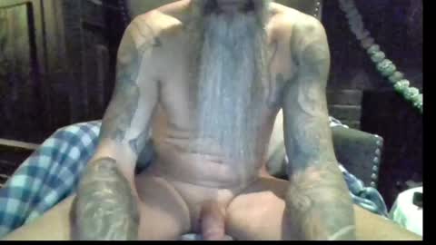 Snapshot of 1theone12 chatting on December 7, 2:25 am 1theone12 online show from December 7, 2:25 am