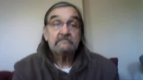Snapshot of 1valentine chatting on December 17, 3:38 pm 1valentine online show from December 17, 3:38 pm