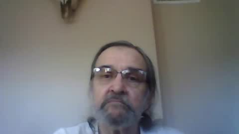 Snapshot of 1valentine chatting on January 4, 3:39 pm 1valentine online show from January 4, 3:39 pm