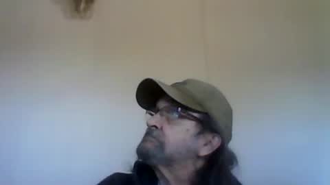 Snapshot of 1valentine chatting on December 29, 9:52 pm 1valentine online show from December 29, 9:52 pm