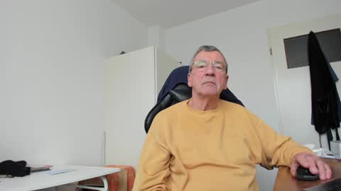 Henk online show from January 30, 11:11 am