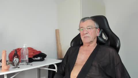 Henk online show from December 29, 4:30 pm