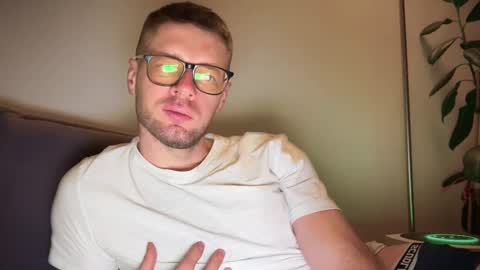 Romano online show from February 28, 9:23 pm