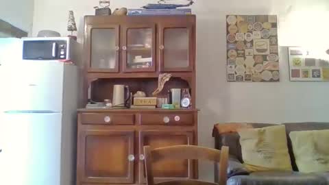 22esserre online show from March 2, 12:56 pm