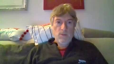 22esserre online show from October 12, 7:38 pm