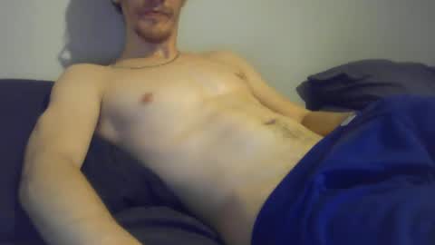 Snapshot of 2big2hype chatting on December 15, 1:02 am cheif online show from December 15, 1:02 am