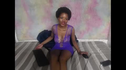 2prettycute online show from January 29, 10:01 pm