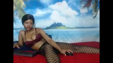 2prettycute online show from January 21, 3:43 pm