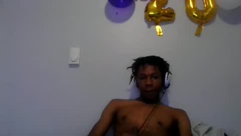 31darnellmcghee online show from November 3, 7:42 am