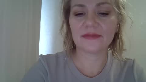 Snapshot of 3susie chatting on September 13, 7:44 am 3susie online show from September 13, 7:44 am