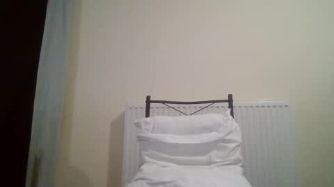 420feetloverr420 online show from October 16, 12:54 am