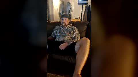 420happydaz online show from August 3, 2:02 am