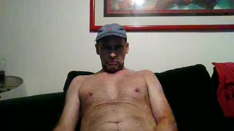 4nuf online show from October 26, 11:04 pm