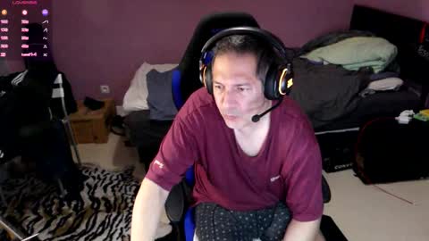 Larese Carlo online show from March 23, 8:58 pm