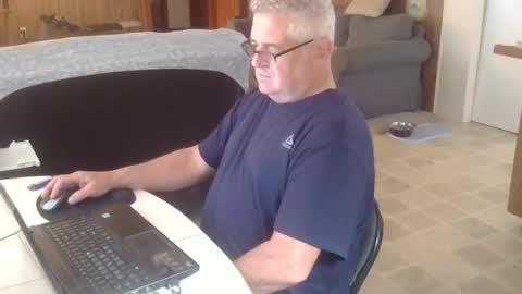 Joe online show from November 25, 5:01 pm