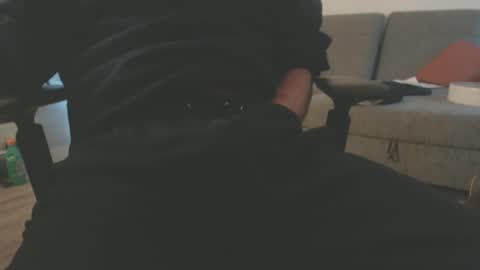 64293boy online show from February 9, 4:18 pm