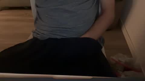 64293boy online show from November 9, 11:40 pm